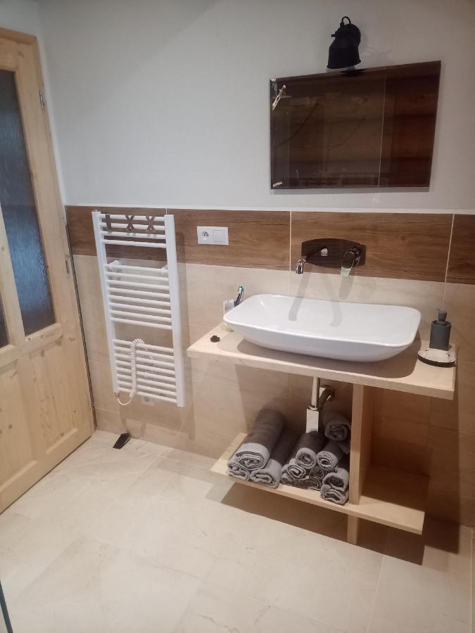 Wellness Srub U Holubu Villa Malsice Dış mekan fotoğraf