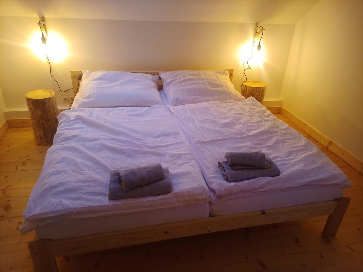 Wellness Srub U Holubu Villa Malsice Dış mekan fotoğraf